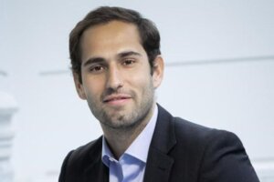 Ignacio Bernaldo de Quiros - Kiri